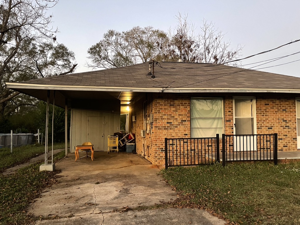 415 A Mill Avenue evening exterior