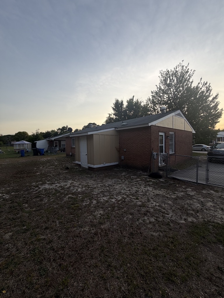 921 Fiske Drive rear exterior